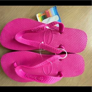 NWT Havaianas Top Flip flops Fuchsia Pink 37-38 (US 7/8) 9 3/4 inches